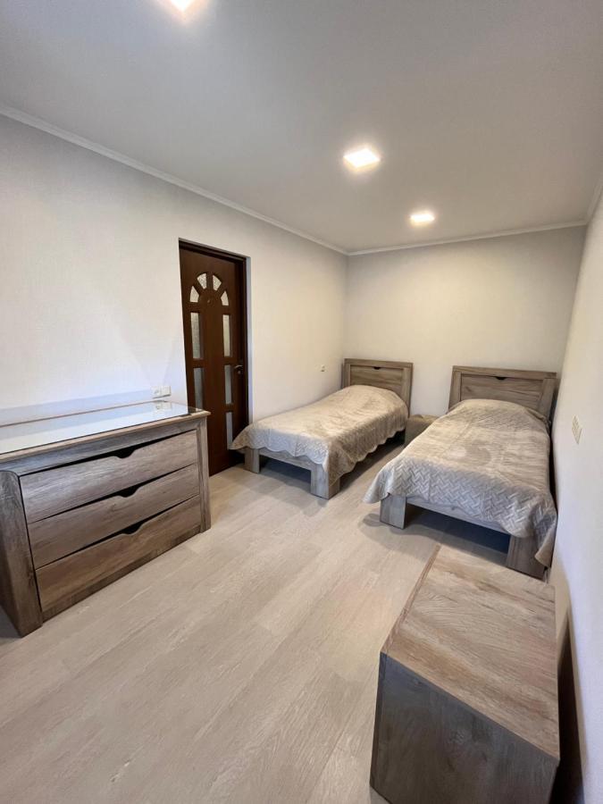 Green Park Guest House Dilidzjan Buitenkant foto