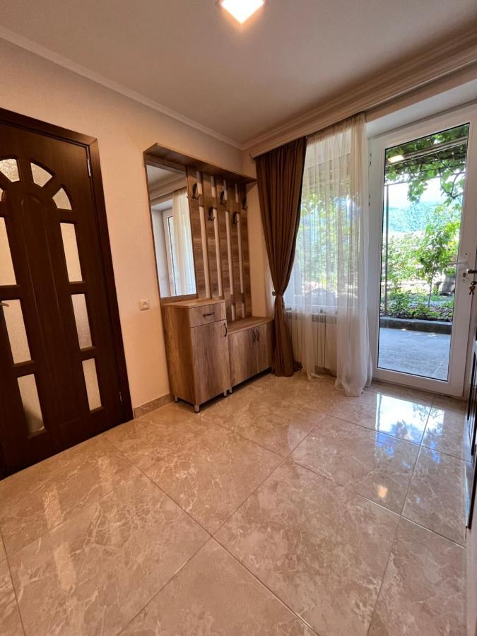Green Park Guest House Dilidzjan Buitenkant foto